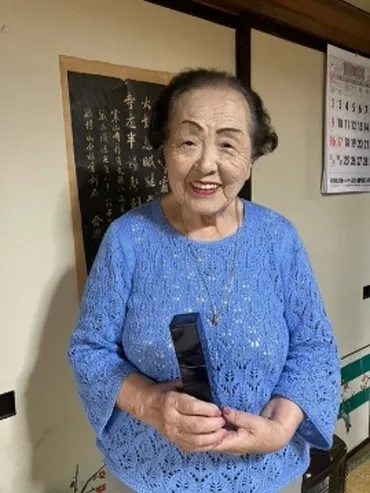 100歳現役ビューティーアドバイザー堀野智子さんのギネス世界記録とは？100歳、輝き続ける美容のプロフェッショナル