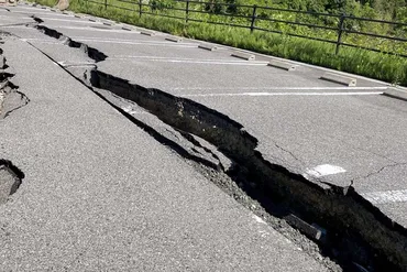 なぜ能登半島は孤立するのか?過疎化に追い打ちかけた地震、高齢化で進む復興計画とは【リレー連載】やるぜ、能登復興。()