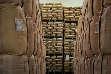 備蓄米、落札率94.2%=初回入札、7事業者参加―農水省