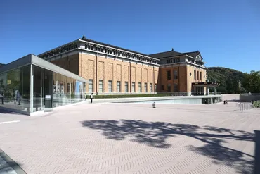 京都市京セラ美術館館長・青木淳氏インタビュー前編:建築家として手がけた京都市京セラ美術館の大改修について語る