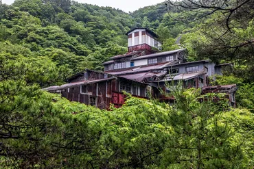 廃墟景観シンポジウム」を月日に鳥取県日南町で開催