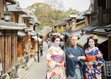 インバウンド特需】京都が外国人に人気の理由!京都の魅力とは?–