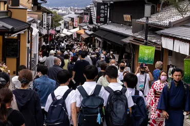 世界トップクラスの観光受け入れ地・京都〉混雑軽減やマナー啓発では足りない、オーバーツーリズム対策の視点とは?ウェッジ・オンライン
