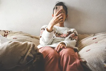 寝落ち通話は恋に効く?男女の心理やするときに気を付けたいこと