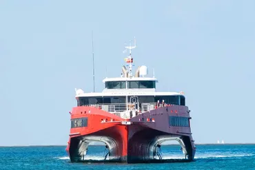 九州高速船、「クイーンビートル」の浸水隠して運航国交省の監査で発覚