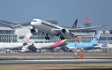 福岡空港で第滑走路の供用開始同時離着陸できず処理能力は微増