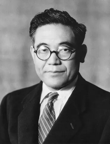 豊田喜一郎とは?トヨタとトヨタグループの礎を構築した実質的創業者【自動車用語辞典:クルマの偉人編】