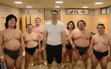 現代っ子゛も引きつける鳴戸親方奮闘記で発信、理論に基づくトレーニング