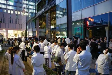 福岡・天神のビル電気室で発煙周辺地下街は停電、けが人なし