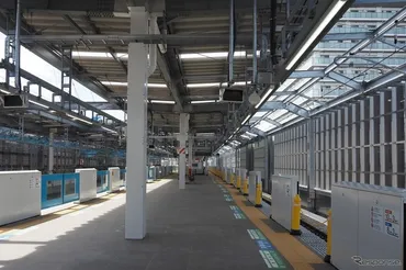 線路を歩く!高架開業前の西武鉄道・東村山駅で「レールウォーク」