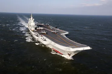 中国空母「第2列島線」越える=南鳥島沖、米けん制か―防衛省