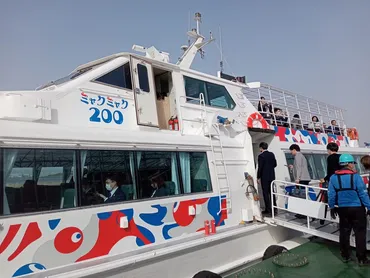 大阪・関西万博】船で万博へGO!万博クルーズ完全ガイド│絶対座れる水路で万博!予約や料金、所要時間と注意点などについてご紹介!