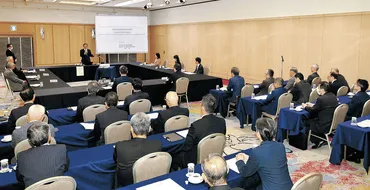 米原で乗り入れ「問題ない」 東海道新幹線に直通可能 中川京大名誉教授が指摘 金沢経済同友会が勉強会 〈北陸新幹線延伸〉