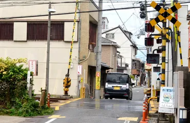 踏切にも点字ブロックを 全盲女性の死亡事故受け、国交省が指針改定：朝日新聞