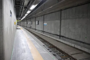 東京メトロ東西線・南砂町駅「新ホーム」報道公開 遅延縮小の改良工事「第2段階」へ 