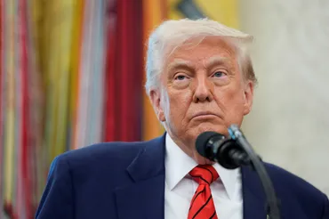 トランプ関税で世界はどうなる？貿易戦争勃発？（2025年の世界経済への影響は？）トランプ氏の関税強化と世界への波紋