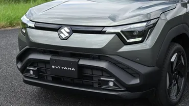 スズキ初のフルEV｢e ビターラ｣発売に先駆け先行公開！その「走り」の完成度は？ 