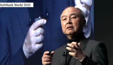 孫正義氏「10億AIエージェント、年内に実現したい」、SoftBank Worldで講演（ケータイ Watch） 