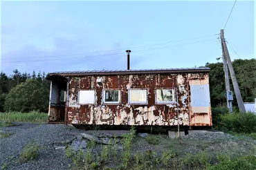 宗谷本線 廃止駅の終焉と未来への展望：秘境駅の歴史と地域社会への影響？JR北海道 宗谷本線の廃止：抜海駅の終焉と地域への影響