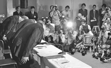東芝、利益水増し1562億円/歴代3社長、辞任発表/不正会計会社ぐるみ