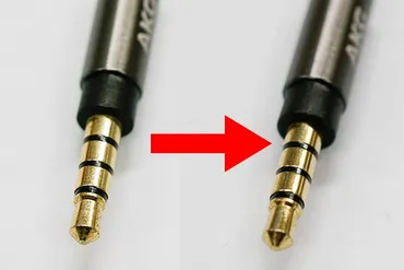 イヤホンジャックを掃除しないとノイズの原因にも!?プロオススメの掃除法を伝授