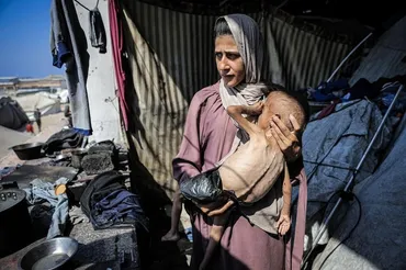 ガザを覆う「人為的な集団飢餓」 子どもが餓死、イスラエル軍は１０００人超を殺害 