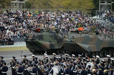 自衛隊観閲式中止はなぜ？安全保障環境の変化と任務への影響とは？自衛隊観閲式中止：人手不足と安全保障環境
