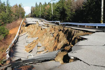 能登半島地震・道路情報】24路線で通行止め、輪島・珠洲など各地で寸断 高速道路は徐々に復旧:中日新聞Web