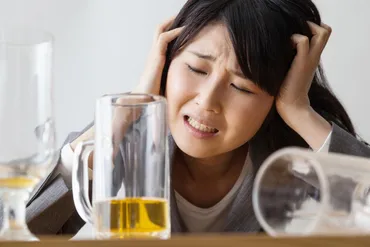 お酒を飲むと泣いちゃう人って、一体なぜ？泣き上戸の秘密を探る！泣き上戸の真実とは！？