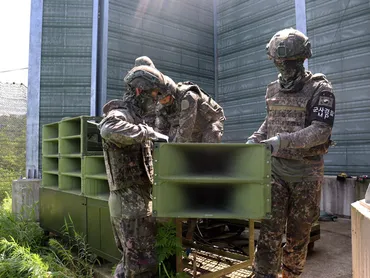 南北関係、緊張緩和への動き？韓国軍の拡声器撤去について徹底解説！(？マーク)韓国軍、対北朝鮮拡声器を撤去。9・19南北軍事合意復元に向けた準備か