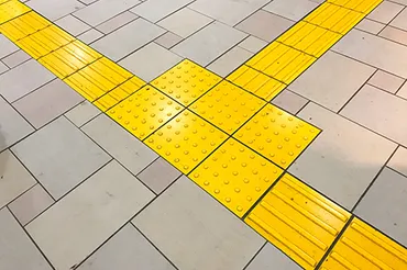 点字ブロックの日