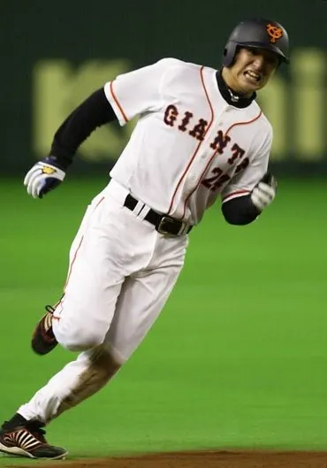 千葉」右翼手・高橋由伸=2 名前たかはし…:「全国」 夢のベストナイン特集:時事ドットコム