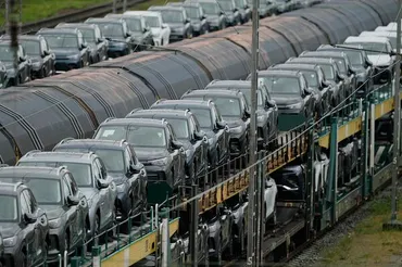 トランプ関税、中国での競争激化、EUの中国製EV関税、米中欧の三方向から追い詰められるドイツ経済と完成車メーカー  【土田陽介のユーラシアモニター】業績は軒並み悪化しているドイツの完成車メーカー、日本の完成車メーカーはどうなる？(1/4) 