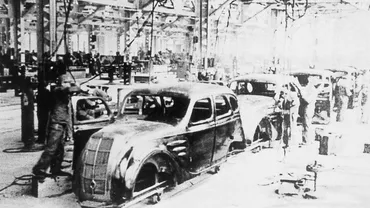 日本人の頭と腕で自動車をつくる」トヨタ本社工場 挑戦の歴史