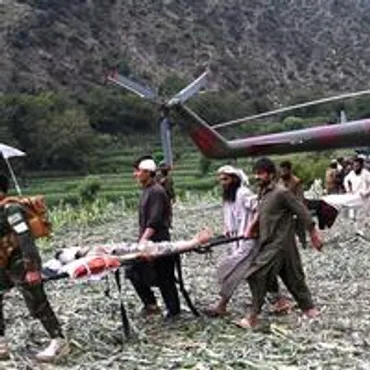 アフガニスタン東部地震、死者800人超える 生存者は屋外で一夜過ごす(BBC News)