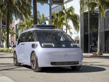 米Waymoが新型ロボタクシー専用車両と第6世代自動運転システムの概要を発表