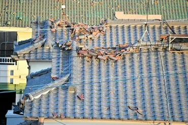 静岡・牧之原で突風、23人けが 大規模な停電被害も 台風15号(朝日新聞)