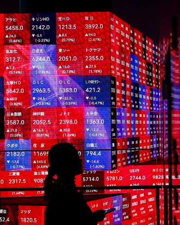 日経平均は反発、FOMC無難に通過 米関税協議の進展に思惑も