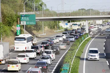 関越道の渋滞ポイント なぜいつも同じ？ 高坂SA・東松山ICなどの共通点とは 賢い使い方はある？