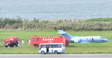空自の救難捜索機、新潟空港で滑走路を逸脱 けが人なし