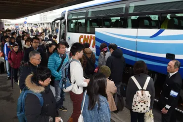 名鉄空港線:終日運休、鉄橋上で回送停止 空港への足混乱