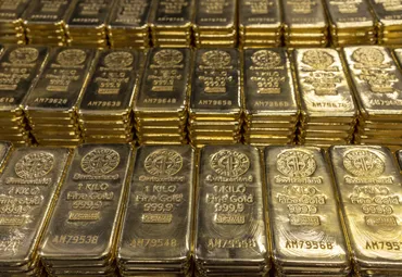 金価格は3000ドルに、中銀の購入やETF向け需要で=ゴールドマン