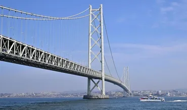 明石海峡大橋と航路、共存の道 淡路島を地続きに「世界最長」架橋25年 観光・生活・物流、利点それぞれ 