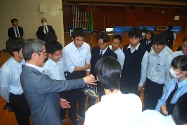 写メール開発者 高尾慶二氏の軌跡：技術革新と未来への展望は？高尾慶二氏：世界初のカメラ付き携帯電話開発秘話