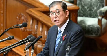 石破カラー封印、「増税」の主張はどこへ 野党は「減税」の大合唱 