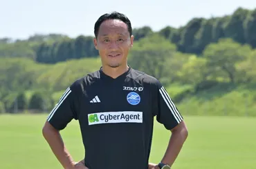 高校サッカーの指導者にプロは無理でしょ」批判も…J2首位独走、゛青森山田高の名将゛黒田剛監督は昨季15位の町田をどう変えた? 本人に聞く