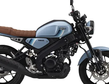 バイク免許】原付二種免許で乗れるバイクの排気量は何ccまで? 小型限定普通二輪とAT小型限定普通二輪の違いや取り方は?