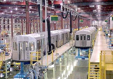KMM新車両工場 構体製作から車両完成までの一貫製造開始 