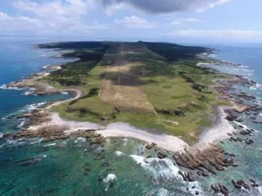 馬毛島基地計画 環境アセス準備書で県に意見 西之表など5市町、市街地上空飛行など変則事象の調査求める 