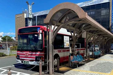 高齢者を駅まで歩かせるのか」 関西でさらに深刻化するバス運転士不足、万博バス問題去ってまた一難！ 現場は「地域の足守りたい」の悲痛声 